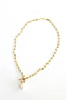 DAINTY PEARL NECKLACE - gold cream